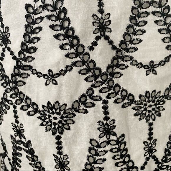 MINKPINK Harvey Mini  Skirt Black White Embroidered Floral Revolve SZ S NWT - Picture 9 of 16